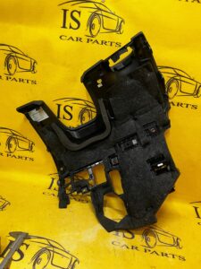 OSŁONA POD DESKĘ KIEROWNICE KOLANOWA AUDI A8 D4