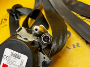 WYSTRZELONY PAS BEZPIECZEŃSTWA PRZÓD LEWY DACIA JOGGER SANDERO III EU