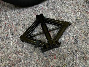 ZESTAW NAPRAWCZY KOŁO DOJAZDOWE LEWAREK FORD ESCAPE MK4 KUGA MK3 155/70 R17