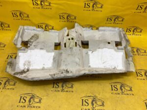 WYGŁUSZENIE WYKŁADZINY PODŁOGI RENAULT KADJAR TYŁ