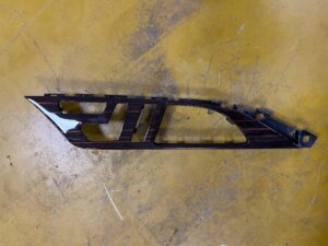 PANEL RAMKA DEKOR DRZWI PRAWY PRZÓD INFINITI Q30