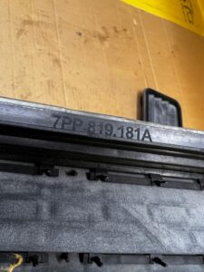 2 X KRATKA WENTYLACYJNA DEKOMPRESYJNA TYŁ PORSCHE PANAMERA 970 I LIFT