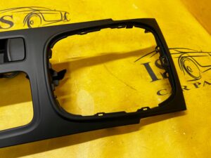 RAMKA OSŁONA DEKOR TUNELU ŚRODKOWEGO RENAULT MEGANE IV EU