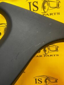 POSZYCIE OSŁONA SŁUPKA ŚRODKOWEGO B PRAWA PRAWY BMW 1 F40