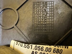 BOCZEK TAPICERKA BAGAŻNIKA PRAWA PRAWY PORSCHE PANAMERA 970 I LIFT