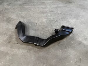 KANAŁ TUNEL NAWIEWU POWIETRZA WNĘTRZA DESKI KONSOLI LEWY PEUGEOT 508 I EU