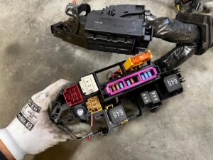 WIĄZKA INSTALACJA OKABLOWANIE SILNIKA PORSCHE MACAN 95B 2.0 TFSI