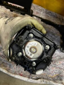 DESKA PASY PODUSZKI KOMPLET AIRBAG KONSOLA PEUGEOT 2008 II P24