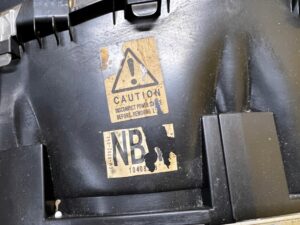 LICZNIK PRĘDKOŚCIOMIERZ ZEGARY PRZEŁĄCZNIKI CHEVROLET CORVETTE C5 97-04