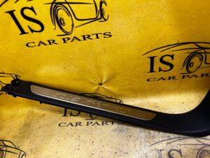 PLASTIK OSŁONA PROGU SŁUPKA A PRZEDNIA LEWA LEWY PORSCHE CAYENNE II 7P5 GTS