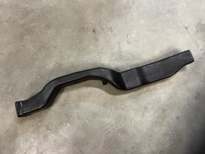 KANAŁ POWIETRZA TYŁ TUNELU ŚRODKOWEGO VW T-ROC