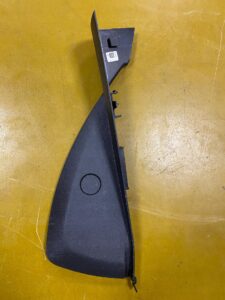 LEWY BOCZEK ZAŚLEPKA DESKI KONSOLI FORD KUGA MK2