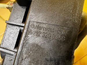 ROZDZIELACZ ZAWÓR ZAWIESZENIA NIVO AIRMATIC MERCEDES GL X166