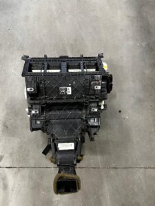 NAGRZEWNICA PAROWNIK DMUCHAWA KLIMATYZACJI FORD ESCAPE MK4