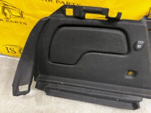 LEWY BOCZEK BAGAŻNIKA TYŁ INFINITI Q30 QX30