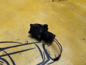 CZUJNIK UDERZENIA UDERZENIOWY PORSCHE CAYENNE COUPE 9Y 9Y3