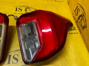 KPL LAMPY LAMPA W BŁOTNIK TYŁ PRAWY PRAWA LEWY LEWA FORD EXPLORER VI MK6 EU