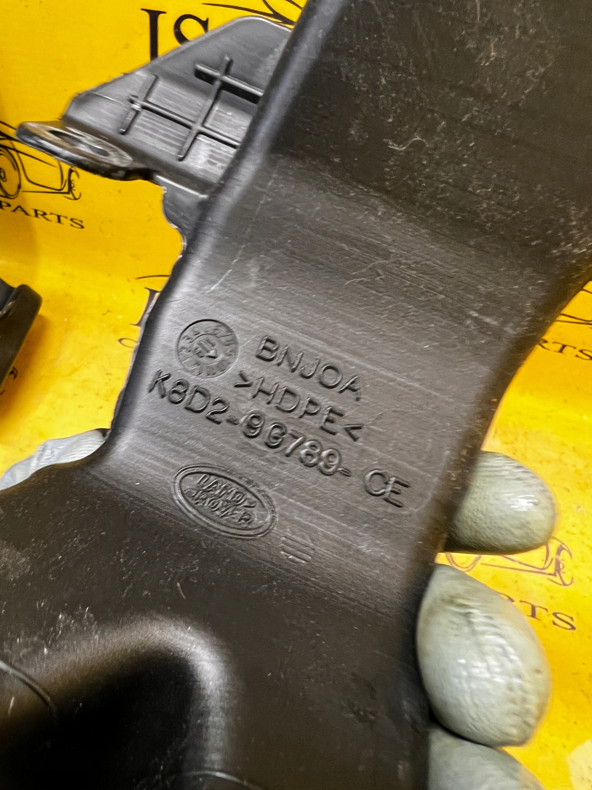 WLOT DOLOT KANAŁ POWIETRZA LR RANGE ROVER EVOQUE II L551