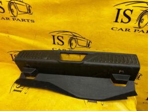 OSŁONA ZAŚLEPKA BAGAŻNIKA PASA TYŁ TYLNEGO FORD FIESTA MK8