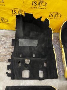 DYWAN PODŁOGA WYKŁADZINA WNĘTRZA RANGE ROVER VELAR L560 EU