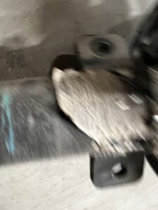 NOGA ZWROTNICA AMORTYZATOR PRZÓD LEWY PEUGEOT 508 II