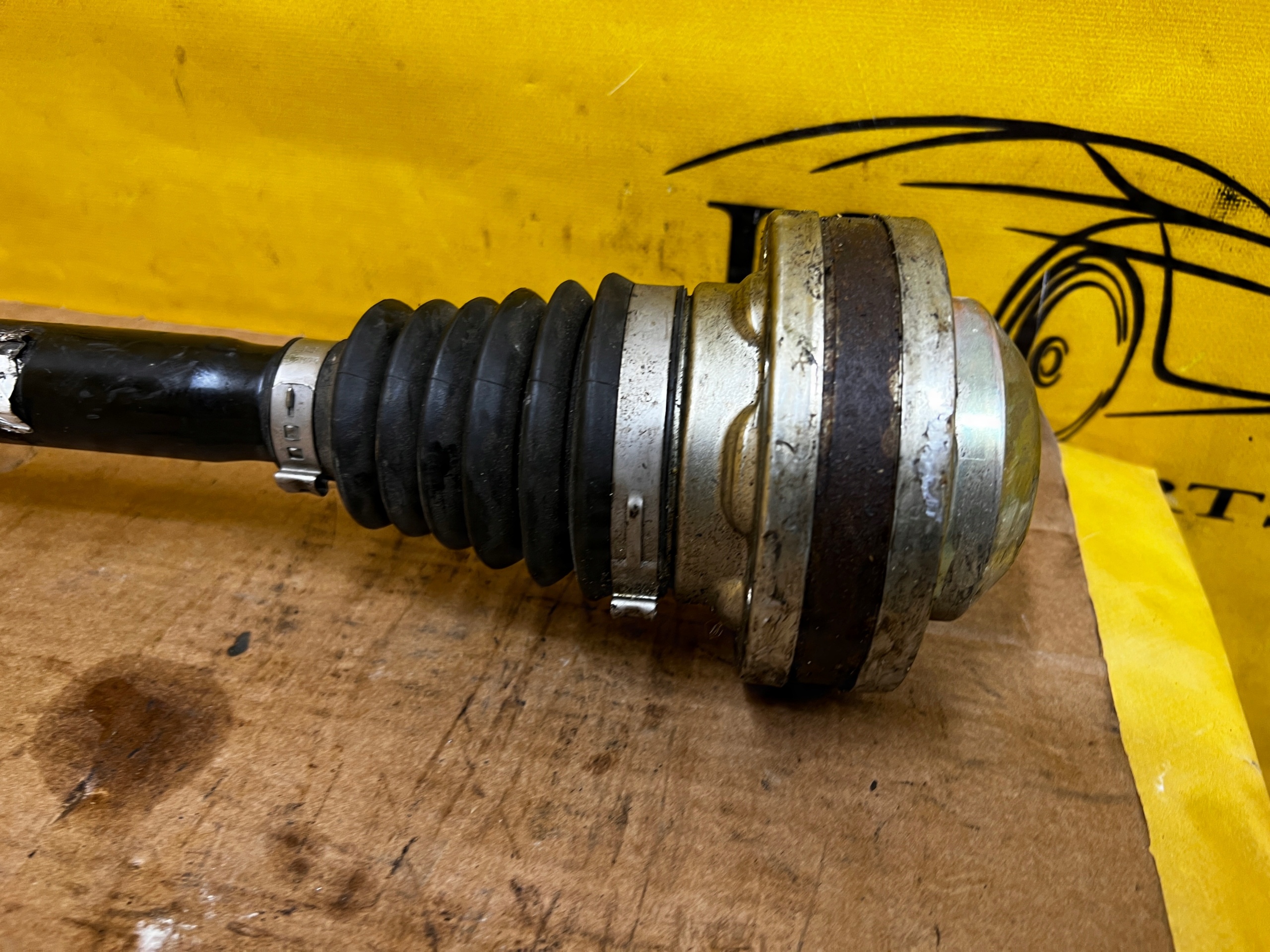 PÓŁOŚ PRZÓD PRZEDNIA LEWY LEWA AUDI TT 8J 2.0 TFSI