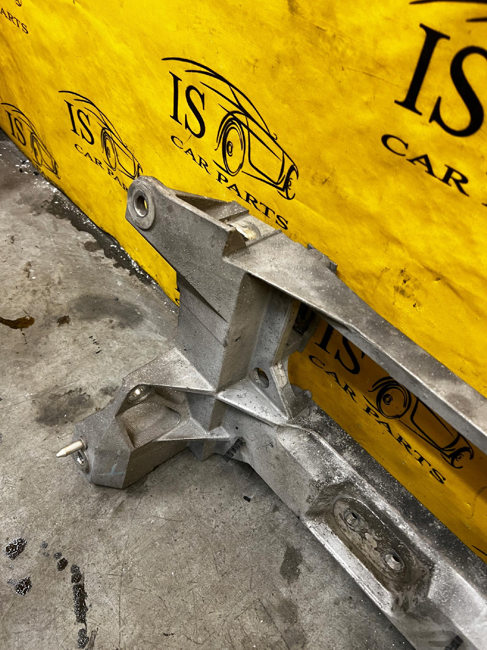 WÓZEK BELKA SANKI KOŁYSKA TYŁ CHEVROLET CORVETTE C5 97-04