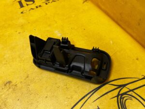 PRZEŁĄCZNIK SKŁADANIA OPARCIA KANAPY FOTELA TYŁ LEWY MERCEDES C-KLASA W206