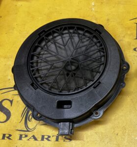 GŁOŚNIK DRZWI TYŁ PORSCHE MACAN 95B