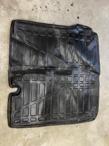 MATA PODŁOGA PODŁOGI BAGAŻNIKA DACIA DUSTER II 2