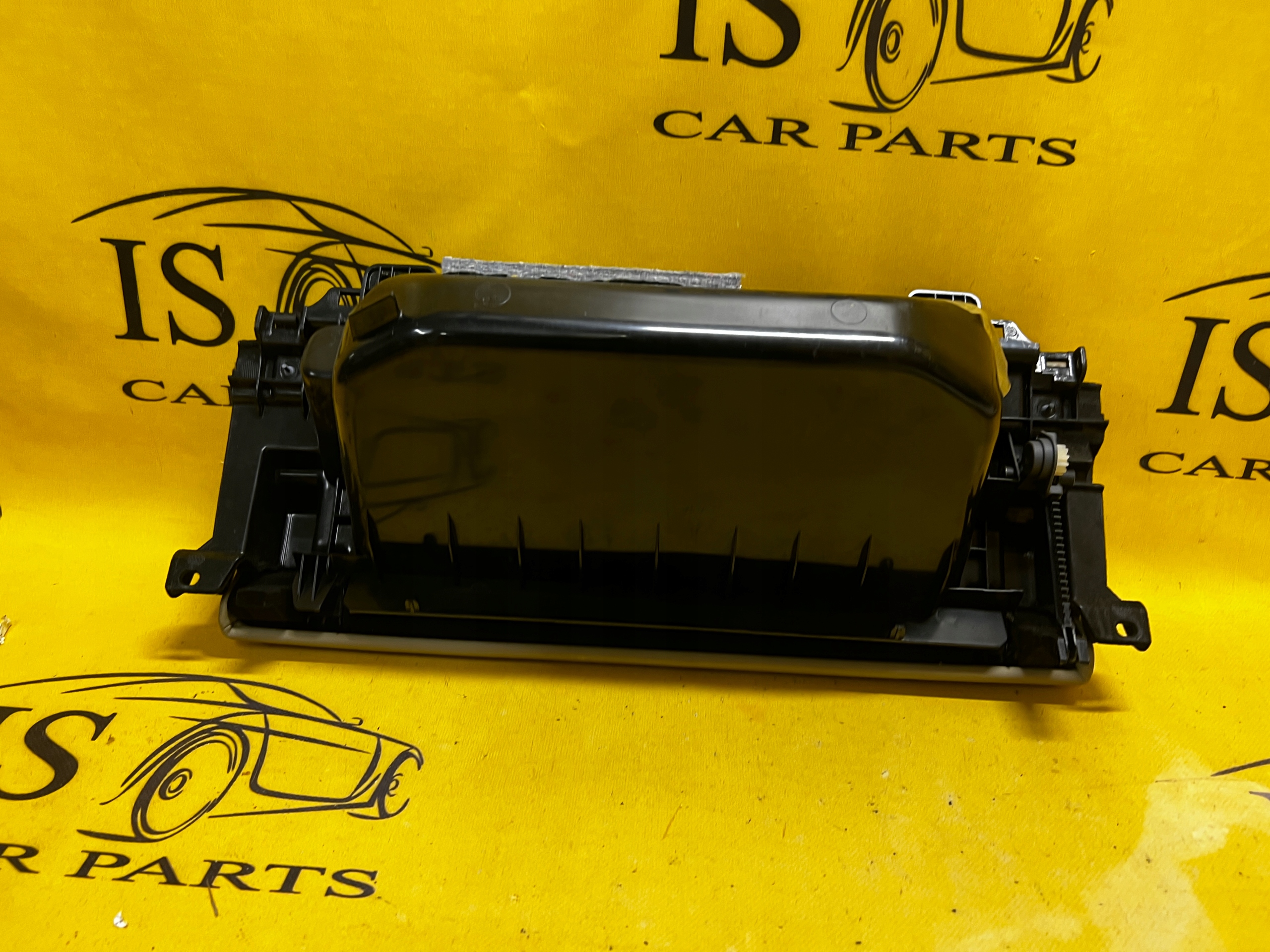 SCHOWEK GÓRNY PASAŻERA RANGE ROVER VOGUE L405