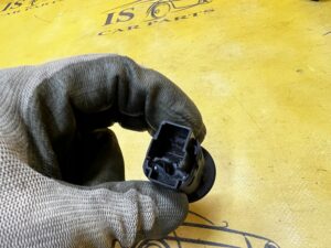 PRZEŁĄCZNIK PRZYCISK AIRBAG PODUSZKI POWIETRZNEJ PASAŻERA FORD FIESTA MK8