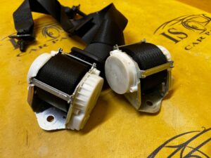 KOMPLET PASY BEZPIECZEŃSTWA TYŁ 3 RZĘDU RZĄD PRAWY LEWY FORD EXPLORER MK6