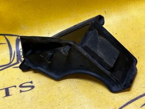 OSŁONA PLASTIK ZAŚLEPKA RANGE ROVER VOGUE L405