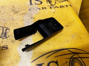 OSŁONA SZYNY TYLNEGO SIEDZENIA PRAWEGO WEWNĘTRZNA LEXUS RX 450H III 3 AL10