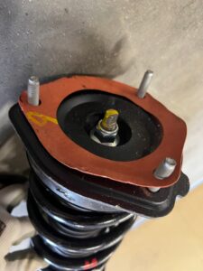 AMORTYZATOR TYŁ TYLNY PRAWY INFINITI Q50