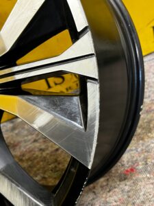 FELGA ALUMINIOWA 8.0 J x 20″ 5×114.3 ET 40 RENAULT ESPACE VI