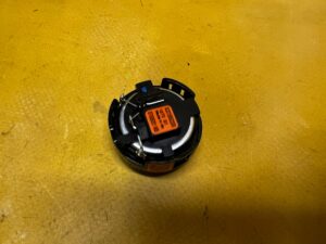 GŁOŚNIK DRZWI HARMAN KARDON MERCEDES GL X166