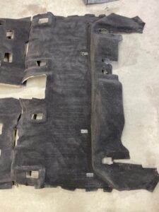 KOMPLETNA WYKŁADZINA KABINY LR L462 DISCOVERY V