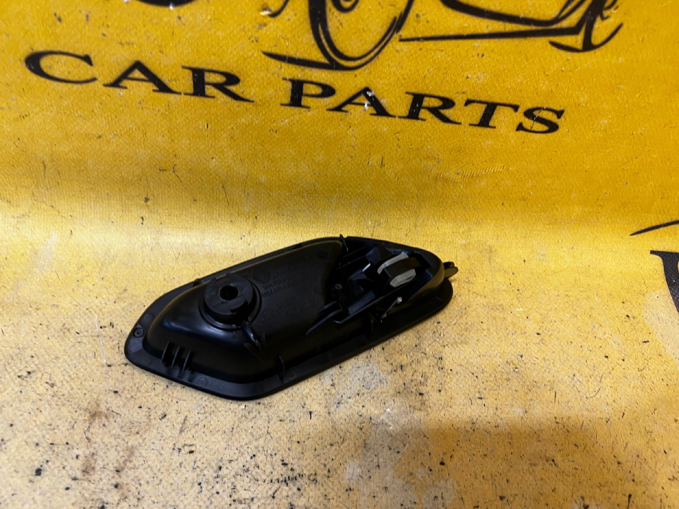 KLAMKA WEWNĘTRZNA LEWY PRZÓD DACIA SANDERO III 2023R