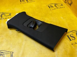 POSZYCIE OSŁONA OBUDOWA SŁUPKA ŚRODKOWEGO B LEWY PORSCHE MACAN 95B