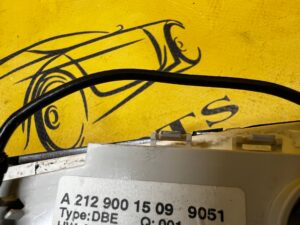 LAMPKA OŚWIETLENIE PODSUFITKI PRZÓD SZYBERDACH MERCEDES CLS W218