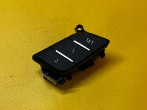 PANEL PRZYCISK PRZEŁĄCZNIK PAMIĘCI FOTELA KIEROWCY AUDI Q7 SQ7 4M0