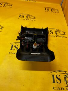 OSŁONA PANEL TYLNY KRATKA TUNELU ŚRODKOWEGO RANGE ROVER EVOQUE II L551