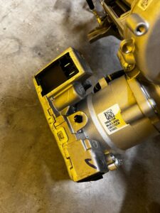 KOLUMNA KIEROWNICZA WSPOMAGANIE ELEKTRYCZNE FORD KUGA MK3 LIFT