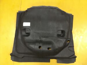 WYKŁADZINA WKŁAD BAGAŻNIKA INFINITI Q30 GLA W156