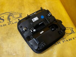 LAMPKA OŚWIETLENIE WNĘTRZA PODSUFITKI PRZÓD FORD BRONCO 21-