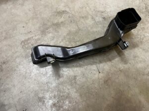 KANAŁ TUNEL PRZEWÓD POWIETRZA PRZÓD LEWY BMW X5 F15 X6 F16