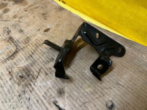 BLACHA UCHWYT WSPORNIK MOCOWANIE PEUGEOT 508 I 2.0 HDI RXH 4HYBRID