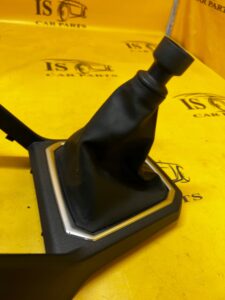 OSŁONA RAMKA RADIA DESKI KONSOLI MIESZEK WYBIERAKA DACIA JOGGER SANDERO III